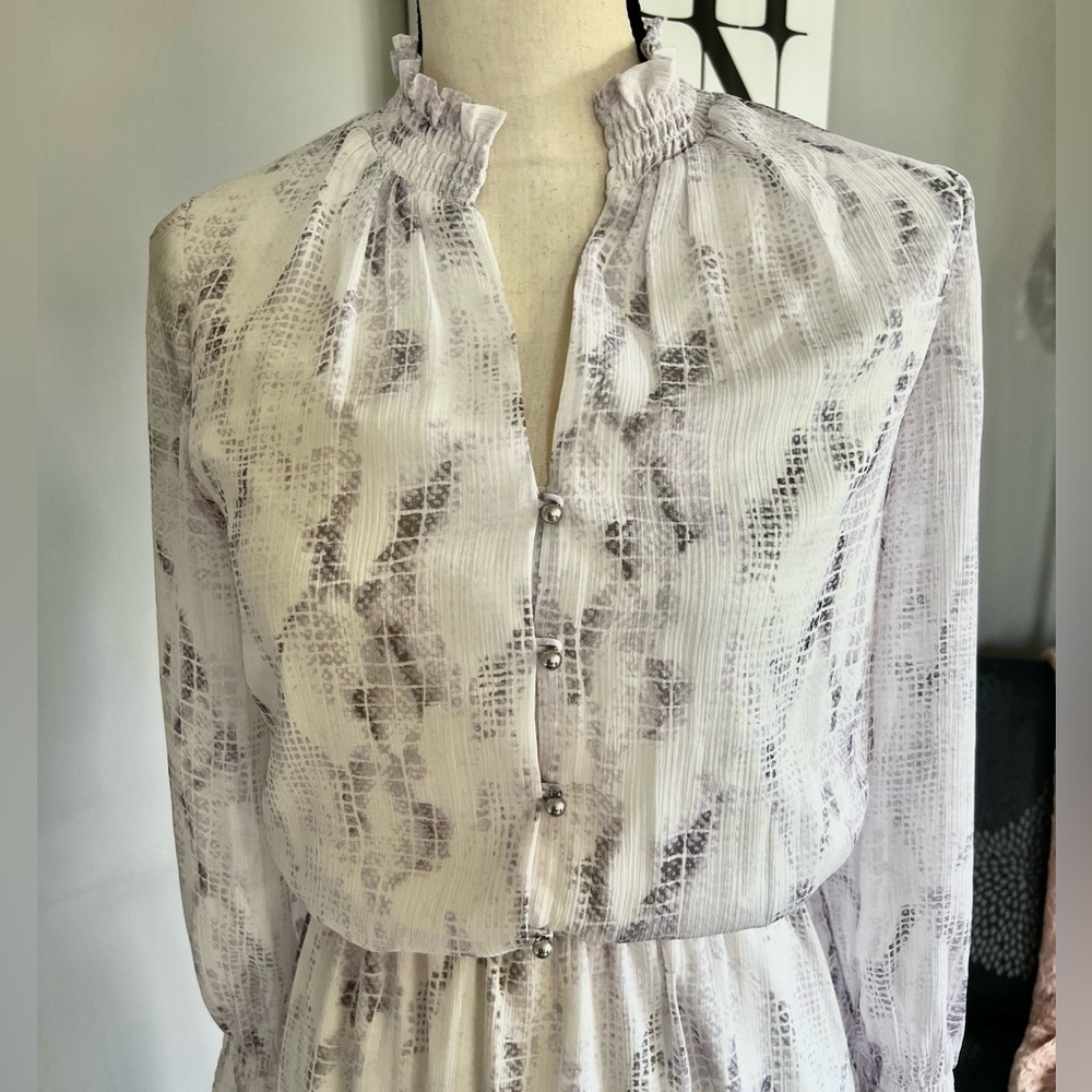 White House Black Market Snake Print Blouson Dress - Picture 2 of 12